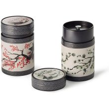 Deux boites en fer blanc Eigenart- Akashi avec fermeture hermétique pour conserver le thé.